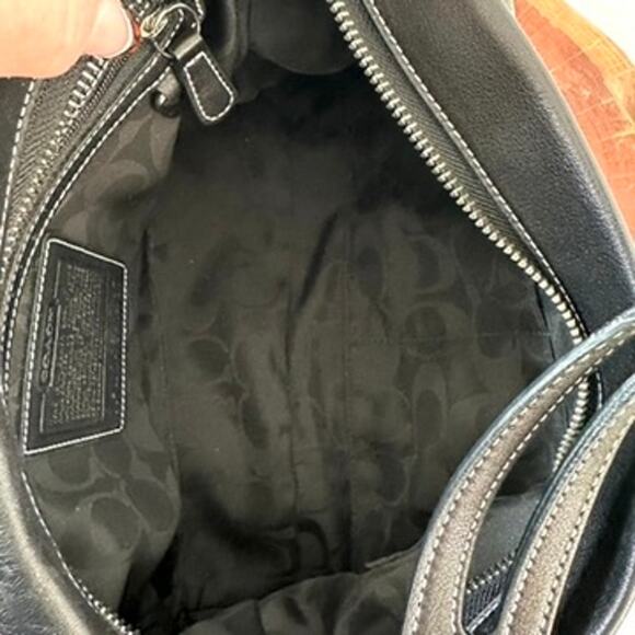 Coach Leather East West Legacy Shoulder Bag Black 1417 Authentic Moto y2k - Picture 5 of 6